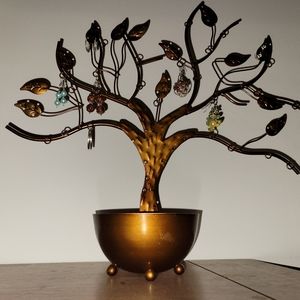 Beatuful Earring Tree